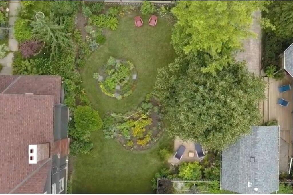Garden 2 Storey House Niagara Falls Esterno foto