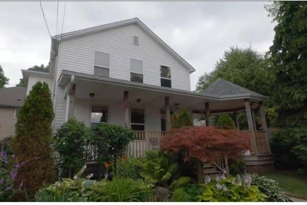 Garden 2 Storey House Niagara Falls Esterno foto